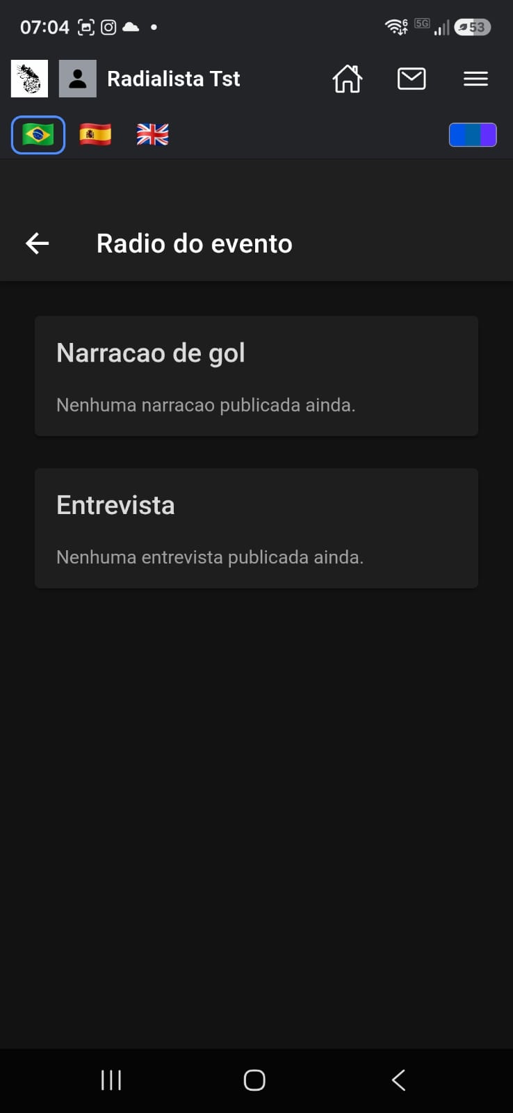 Rádio do evento — card de entrevista